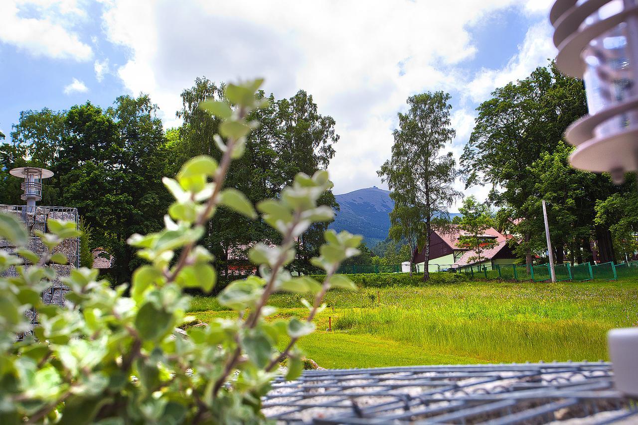 Rezydencja Sunny Hill Aparthotel Karpacz Exteriör bild